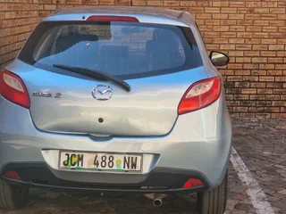 Mazda 2010  184128klo