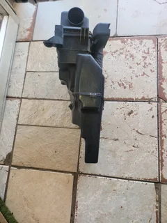 2008  - 2010 Hyundai i20 airfilomiter box