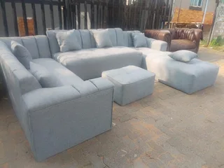 Sofas Repairs, MANUFACTURE and Sells.