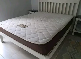 Double bed base and mattress
