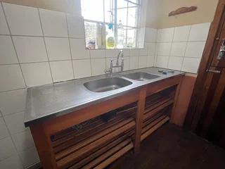 SCOTTSVILLE: Short Stay Accommodation Available for Immediate Occupation