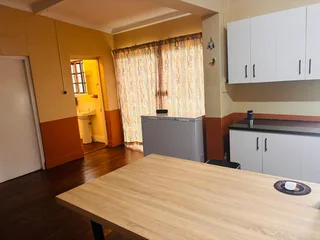 SCOTTSVILLE: Short Stay Accommodation Available for Immediate Occupation