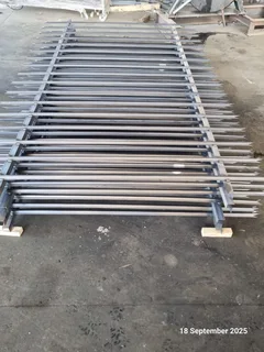 Palisade Fencing For Sale