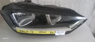 Volkswagen Golf 7 Right-hand Headlight