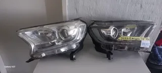 Ford ranger 4 headlight