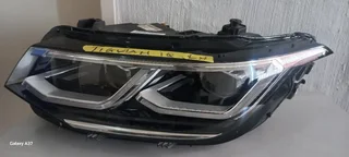 Volkswagen Tiguan IQ LED headlight assembly