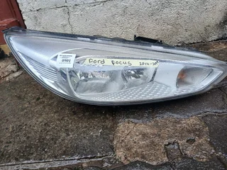 Ford focus lights