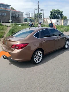 2015 Opel Astra Sedan