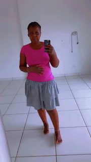 Am looking for domestic nanny job live in or