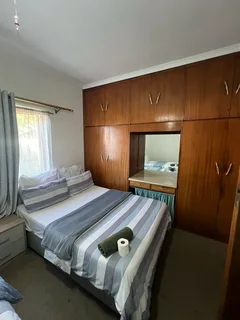 Room to rent in Fairfield Estate, Parow for Hourly/Daily/Weekly/ Monthly rent