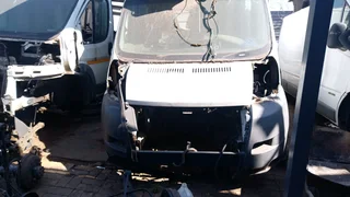 Peugeot boxer 2.2 stripping for spares