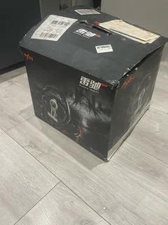 PS4slim two controllers and sim race combo deal