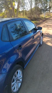 Polo vivo 1.4....Blue in color,R94 000