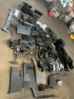 T9 ford ranger xlt stripping for spares