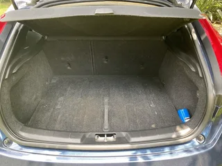 2015 Blue volvo v40 T3 excel