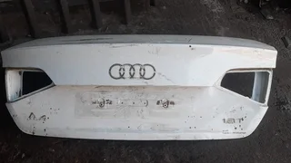 Audi A4 B8 Boot lid