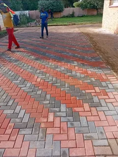 Paving leveling tiling siling karbs and electricity