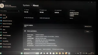 Laptop - Ad posted by Senior Junior