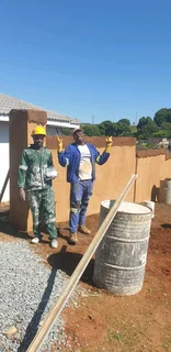 Am a building  contractor flate and houes and maintaing