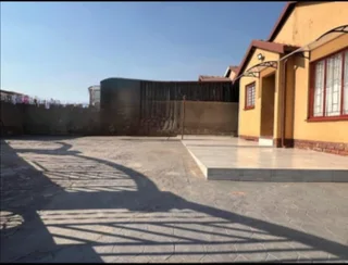 Rental house in Soshanguve Vv