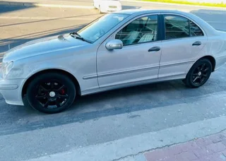 2007 Mercedes-Benz CLC-Class Sedan