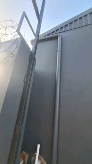 TWINTWO CONTRACTIONS /0676594156