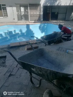 FRANK TRUSTWORTHY PAINING AND SKIMMING /