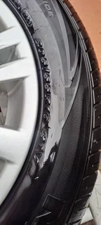 Original BMW E90 Light alloy rims &#43; tyres