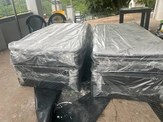 Home furniture set call or whatsApp 0672754599