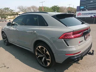 2022 Audi Q8 RS Quatro