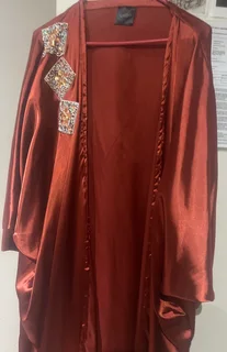 ELEGANT BEAUTIFUL SATIN SILK THROW IMPORTED FROM EGYPT