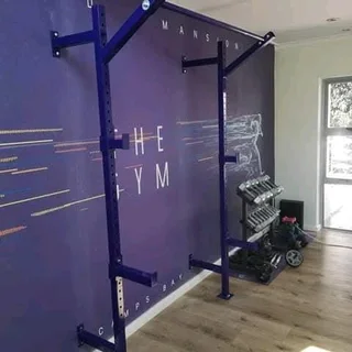 Superior wallmounted heavy-duty squat rack set