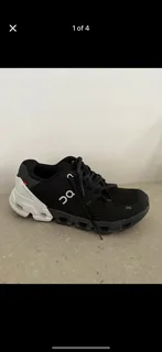 On CloudFlyer 4 / UK 7.5 / R2500