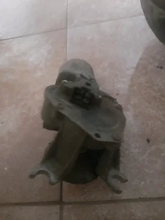 12V and 24 Volts wiper motors for sale