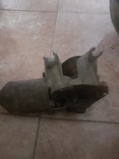 12V and 24 Volts wiper motors for sale