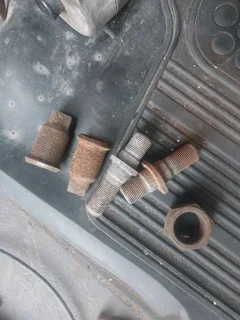 Hino an isuzu truck wheel insert an studs