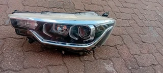 Toyota Ertiga Toyota Rumion headlight left side
