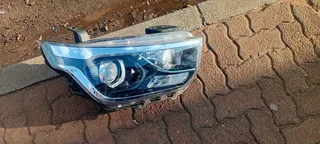 Hyundai H1 headlight right side