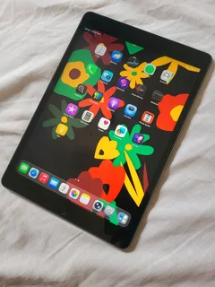 iPad 9th Generation 10.2&#34; 64GB-WIFI WiFi