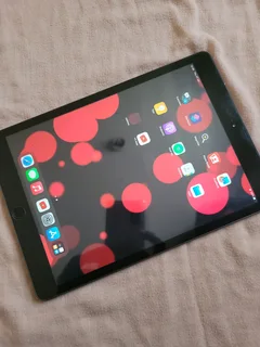 iPad 9th Generation 10.2&#34; 64GB-WIFI only