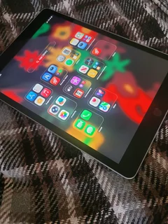 iPad 9th Generation 64GB- 4G &#43; WIFI