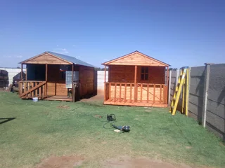 Lilian and Collins Wendy&#39;s