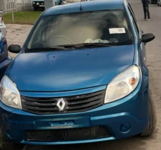2011 Renault Sandero Hatchback
