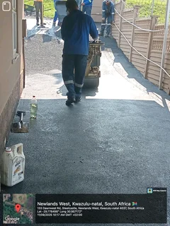 Tylon Tar Macquality That  Lastswe Specialize In(1) Tarring(2)driveways, Roads And Parking(3)paving