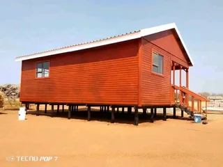 Kau Phillip log homes