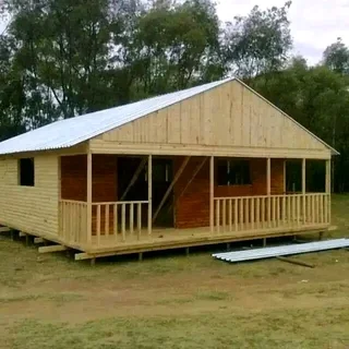 Kau Phillip log homes