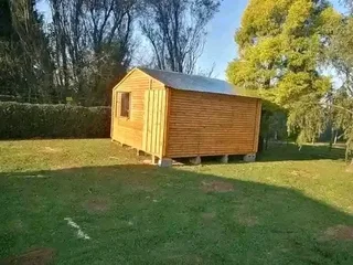 Kau Phillip  log homes