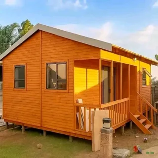 Kau Phillip log homes