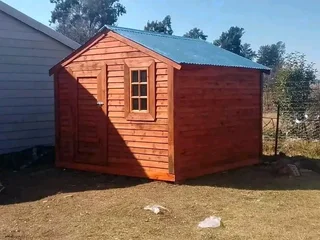 Kau Phillip  log homes