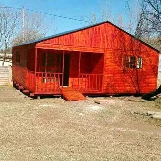 Kau Phillip  log homes